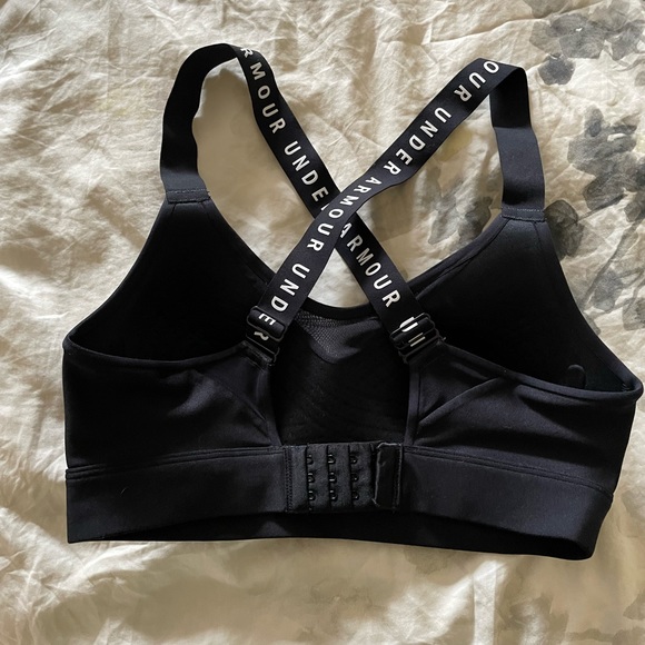 Under armour sports bra, size small - Picture 2 of 2